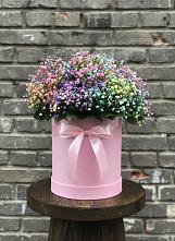 Цветочная композиция из Гипсофила и Розы в шляпной коробке в Лебяжьем Кировской области