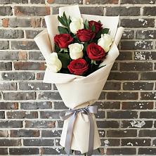 Букет цветов из:  Розы в Лебяжьем Кировской области