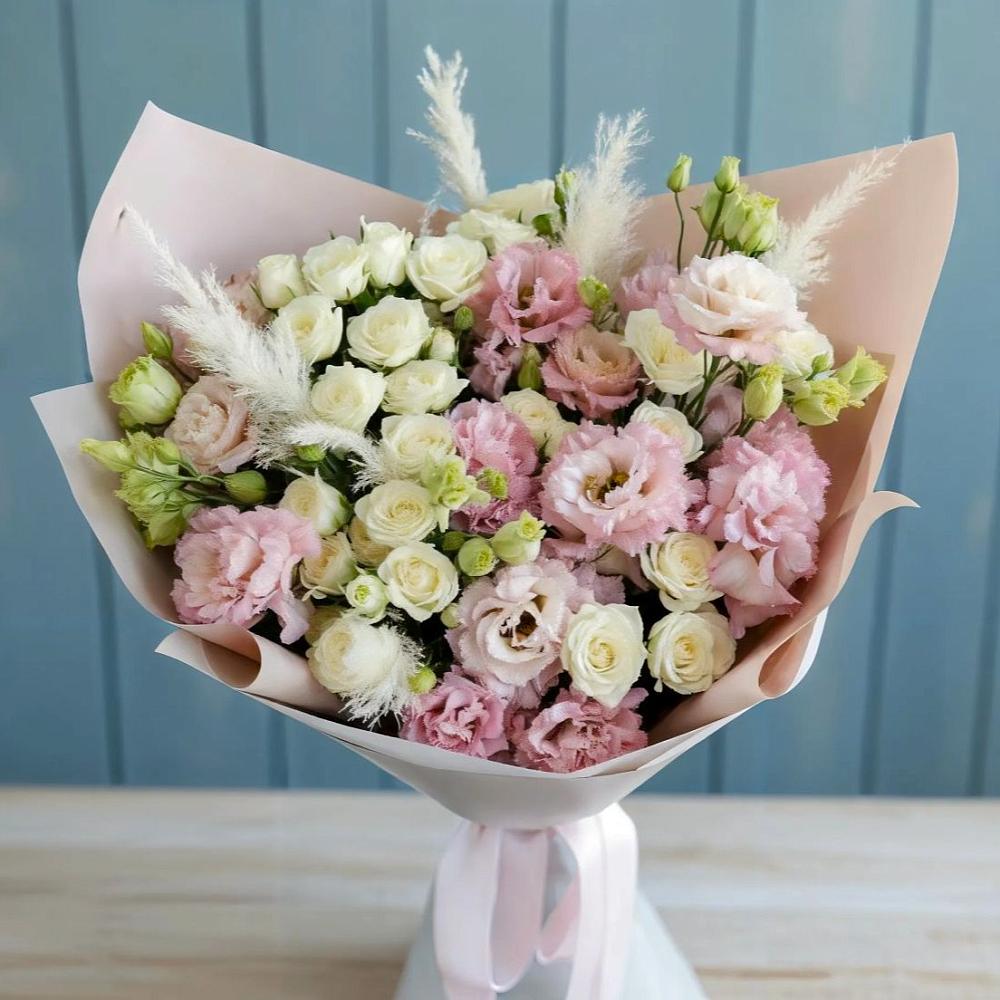 Букет цветов из: Альстромерии и Розы в Лебяжьем Кировской области