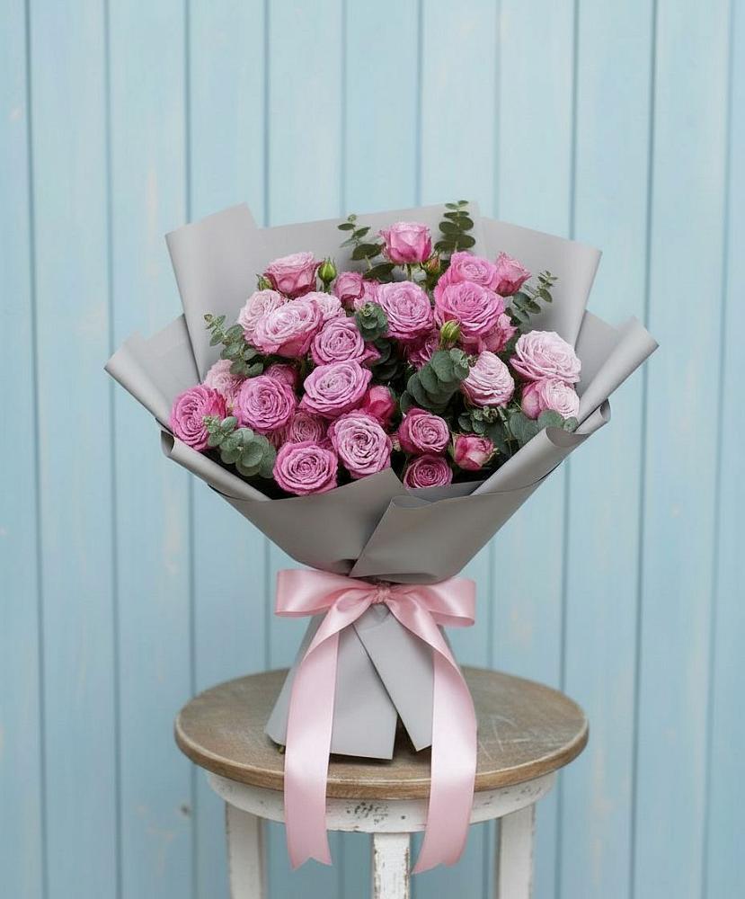 Букет цветов из: Розы в Лебяжьем Кировской области