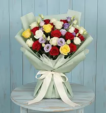 Букет цветов из:  Розы в Лебяжьем Кировской области