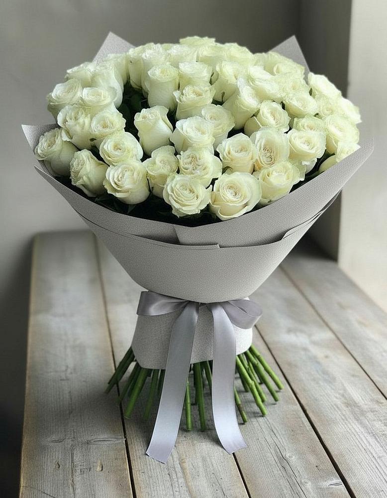 Букет 35 Белых роз в Лебяжьем Кировской области