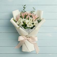 Букет цветов из:  Альстромерии в Лебяжьем Кировской области