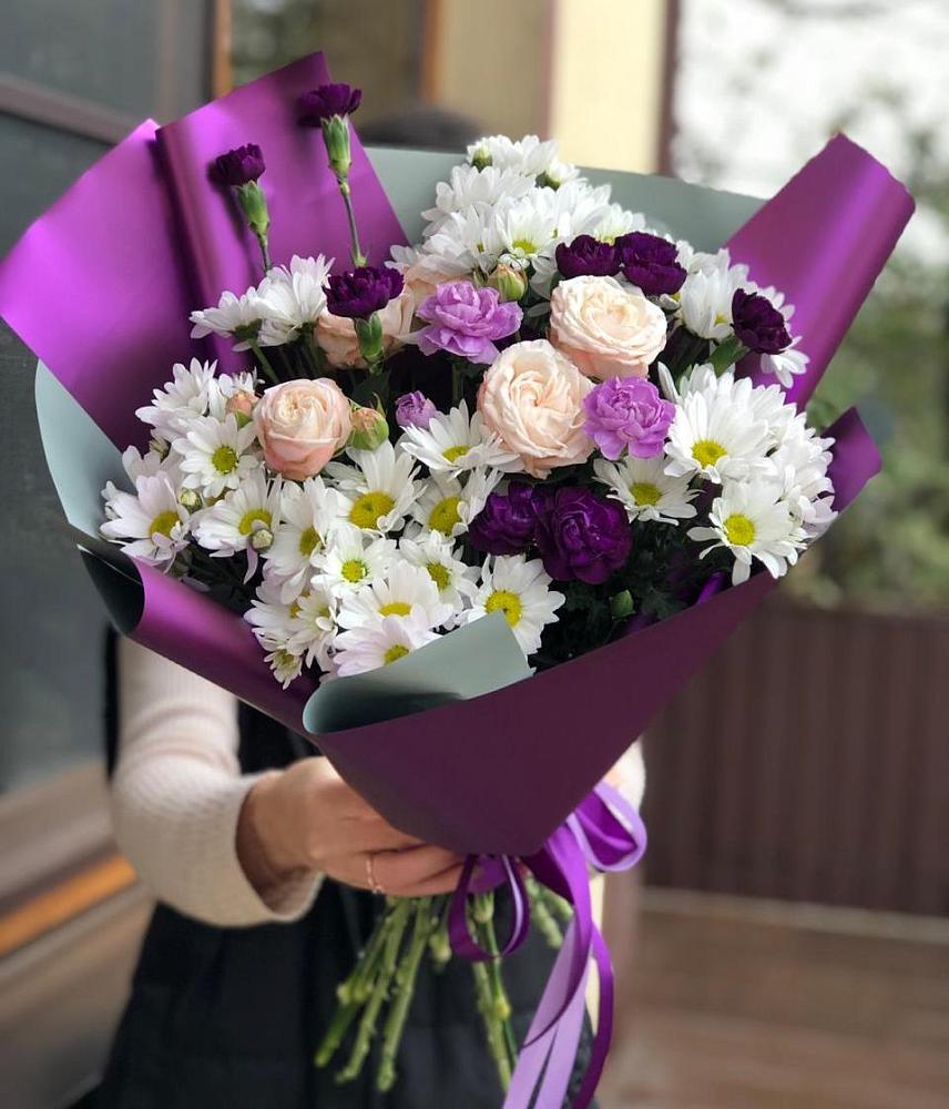 Букет цветов из: Хризантемы, Гвоздики и Розы в Лебяжьем Кировской области