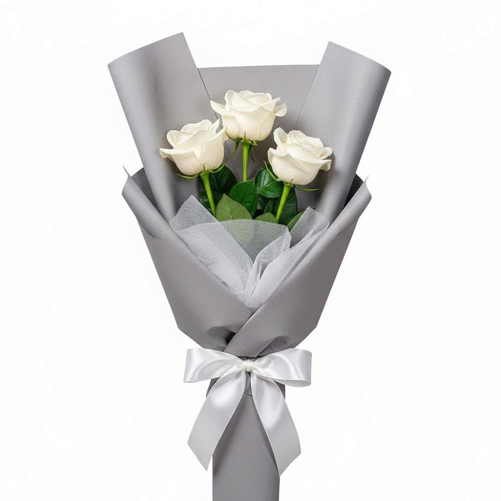 Букет 3 белые розы в Лебяжьем Кировской области