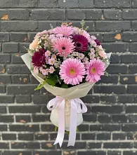 Букет цветов из:  Герберы и Хризантемы в Лебяжьем Кировской области