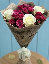 Букет цветов из:  Розы в Лебяжьем Кировской области