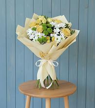 Букет цветов из:  Хризантемы и Розы в Лебяжьем Кировской области