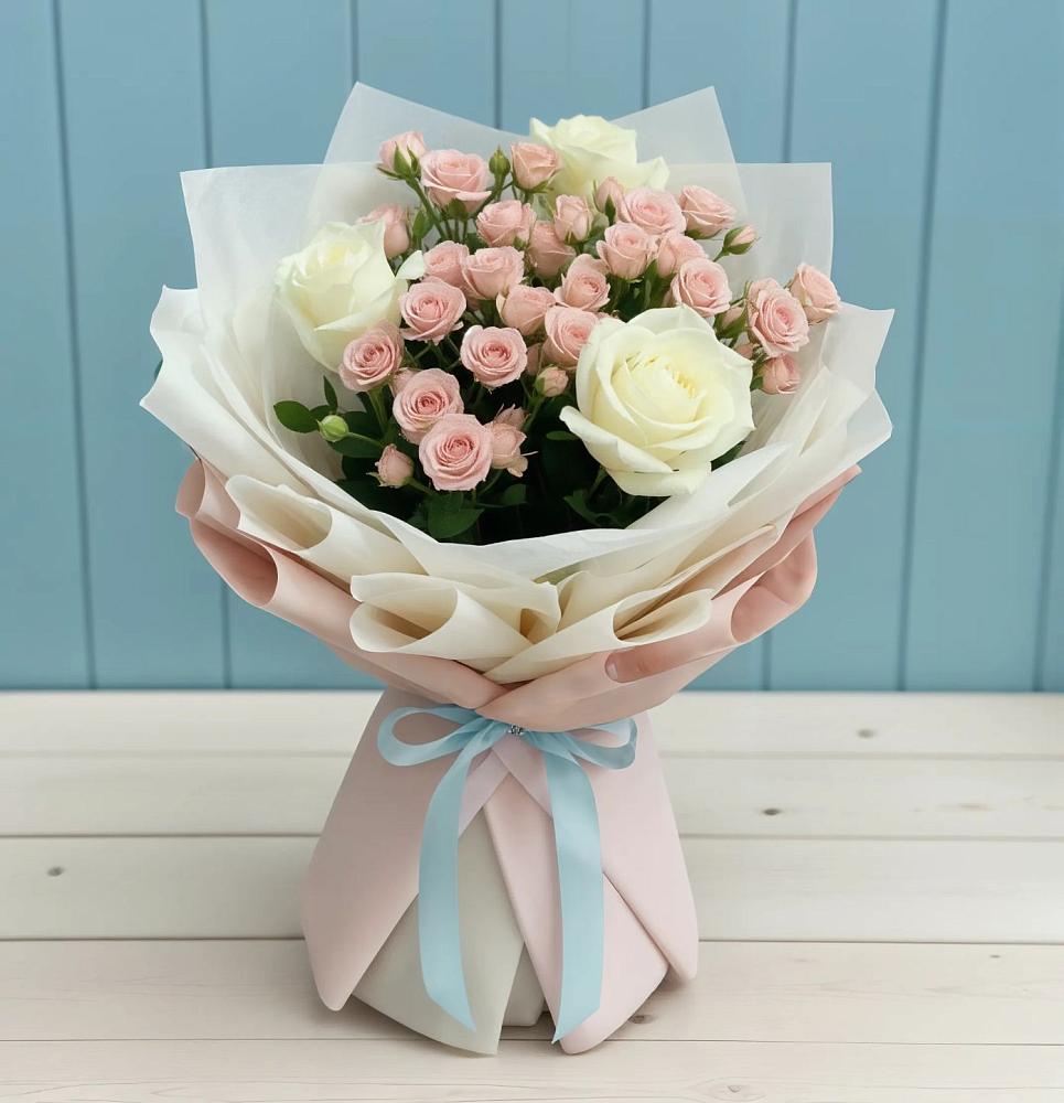 Букет цветов из: Розы в Лебяжьем Кировской области