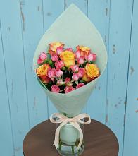 Букет цветов из:  Розы в Лебяжьем Кировской области