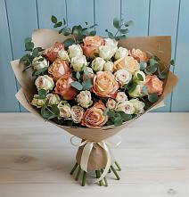 Букет цветов из:  Альстромерии и Розы в Лебяжьем Кировской области