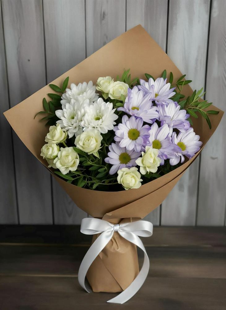 Букет цветов из: Хризантемы и Розы в Лебяжьем Кировской области